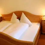 Fleckhof 3*